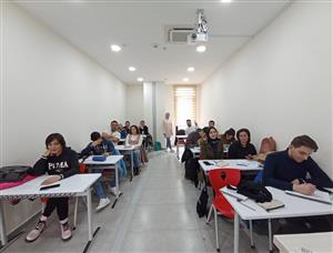 ASÜSEM Farklı İlgi Alanlarına Uygun Kurslar Düzenliyor