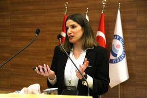 ASÜ’lüler Yazılım ve Bilişim Uzmanlarıyla Bir Araya Geldi